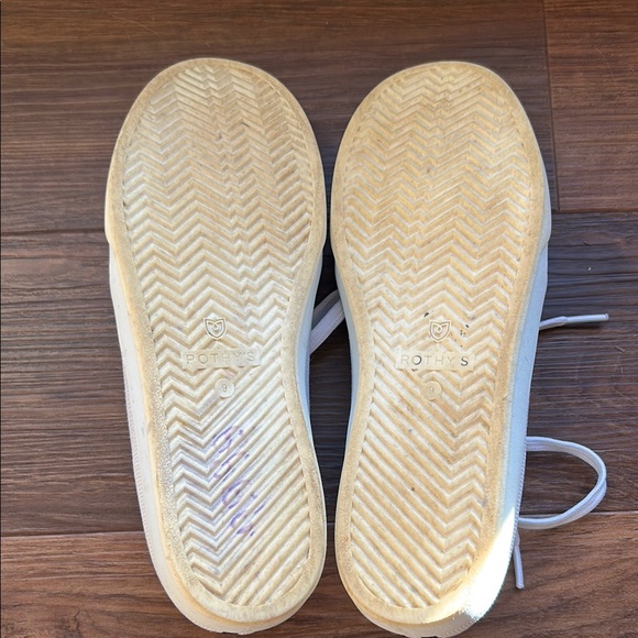 Rothy's The Lace Up Sneaker size 9 removeable insoles machine washable - Picture 5 of 12